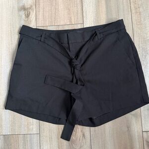 Banana Republic Black High-Waist Tie-Front Women’s Shorts